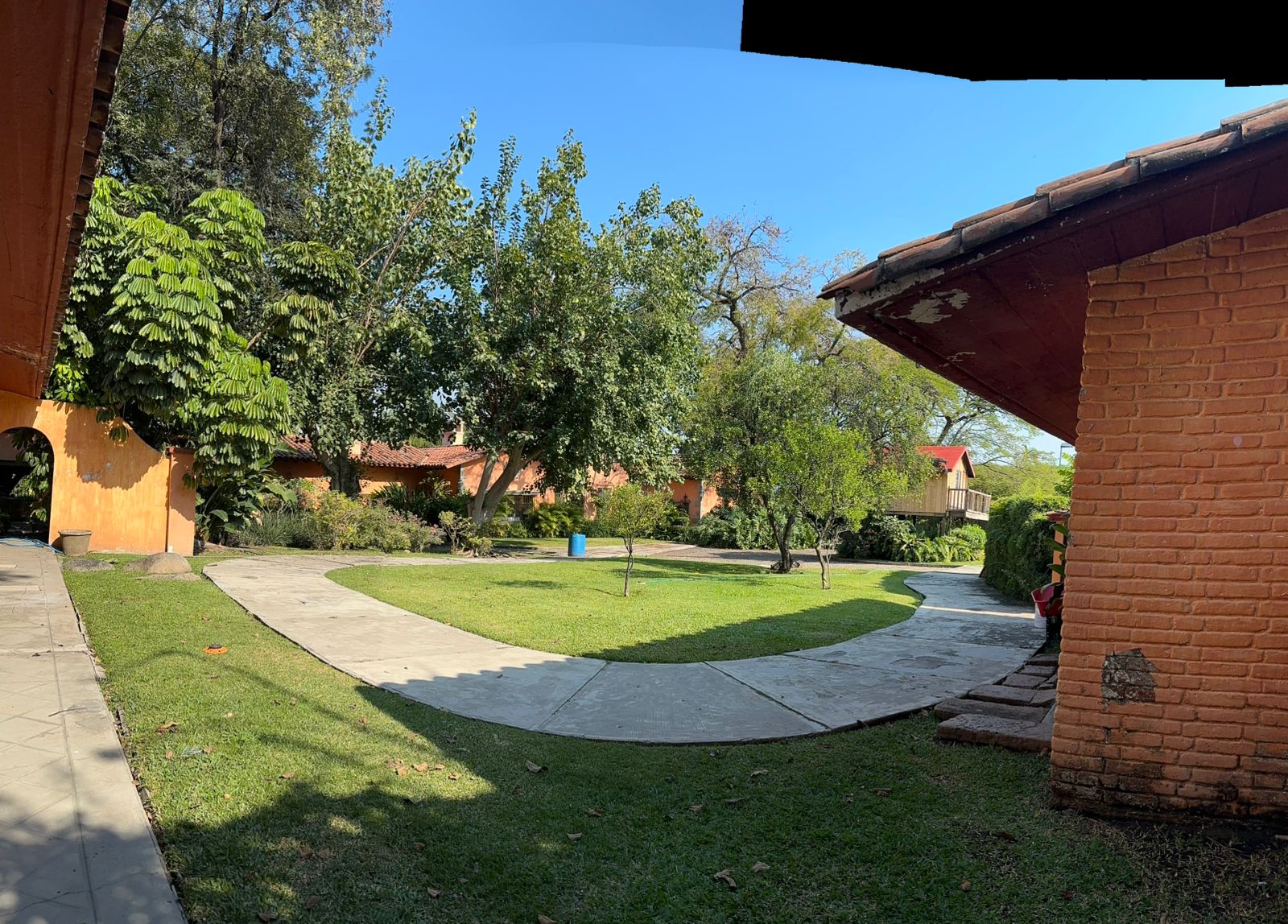 Cuernavaca - Casas Brabur (25)