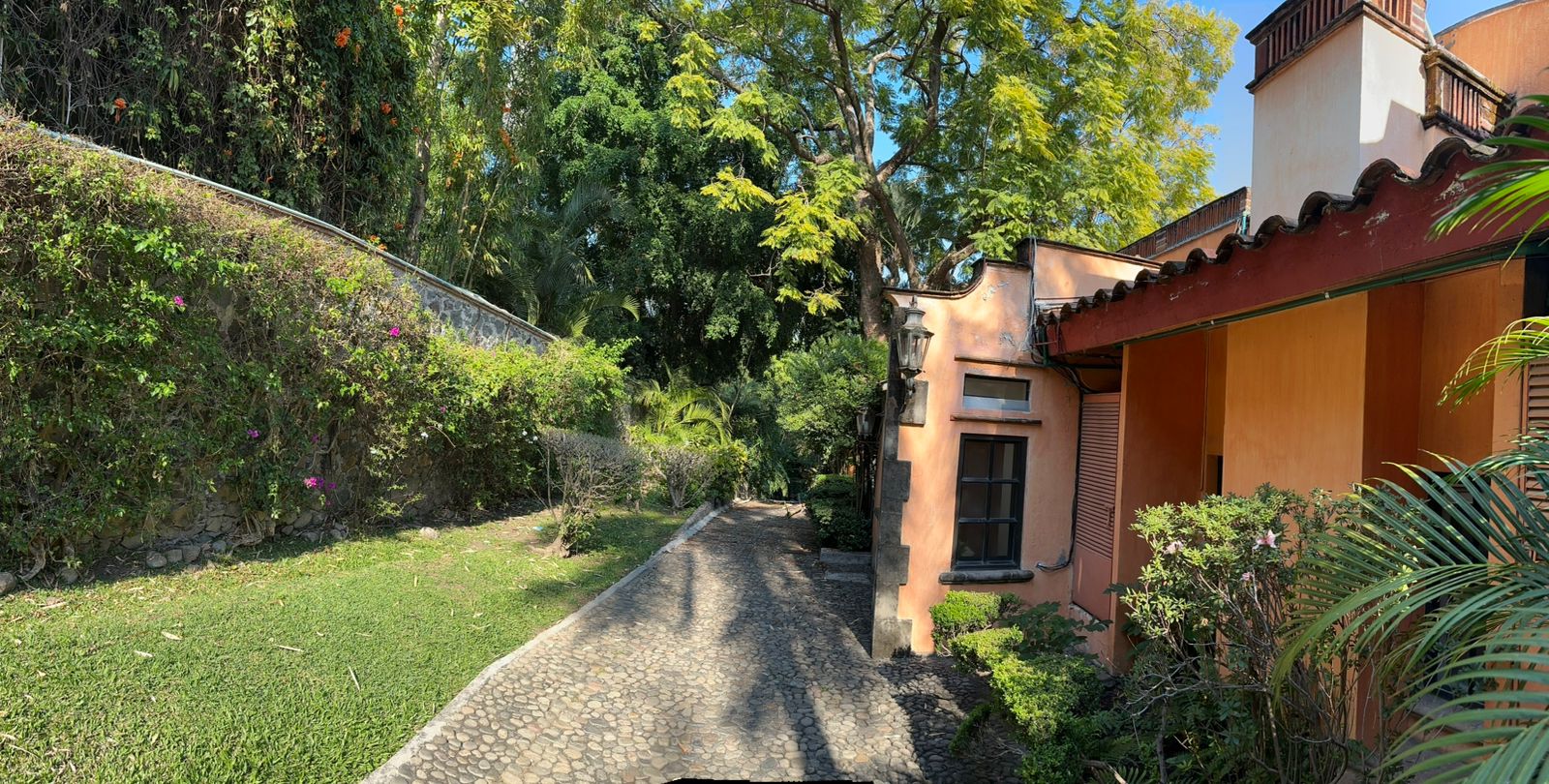 Cuernavaca - Casas Brabur (38)